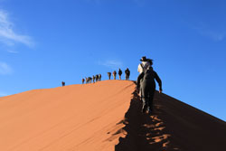 Climbers on Dune 45